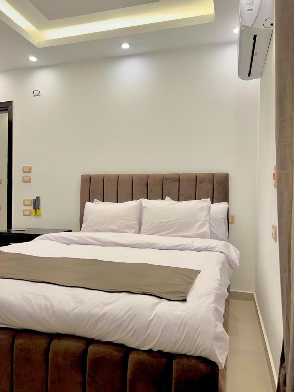 Rixsos Pyramids Inn Nazlet el-Sîsi エクステリア 写真